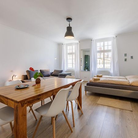 Stylish Centre Apartment Tgm カルロヴィ・ヴァリ エクステリア 写真